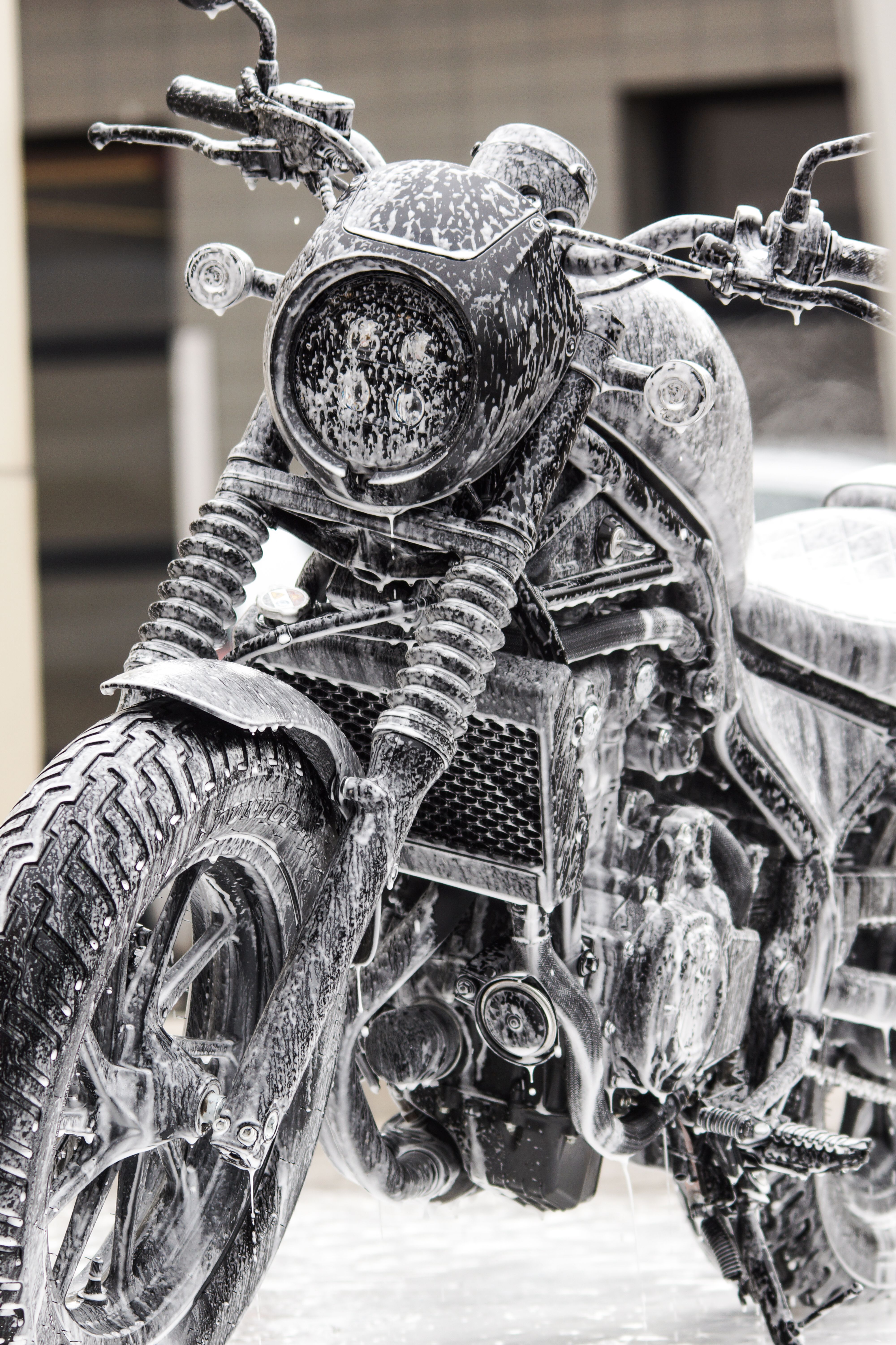 Motorrad-Grundreinigung